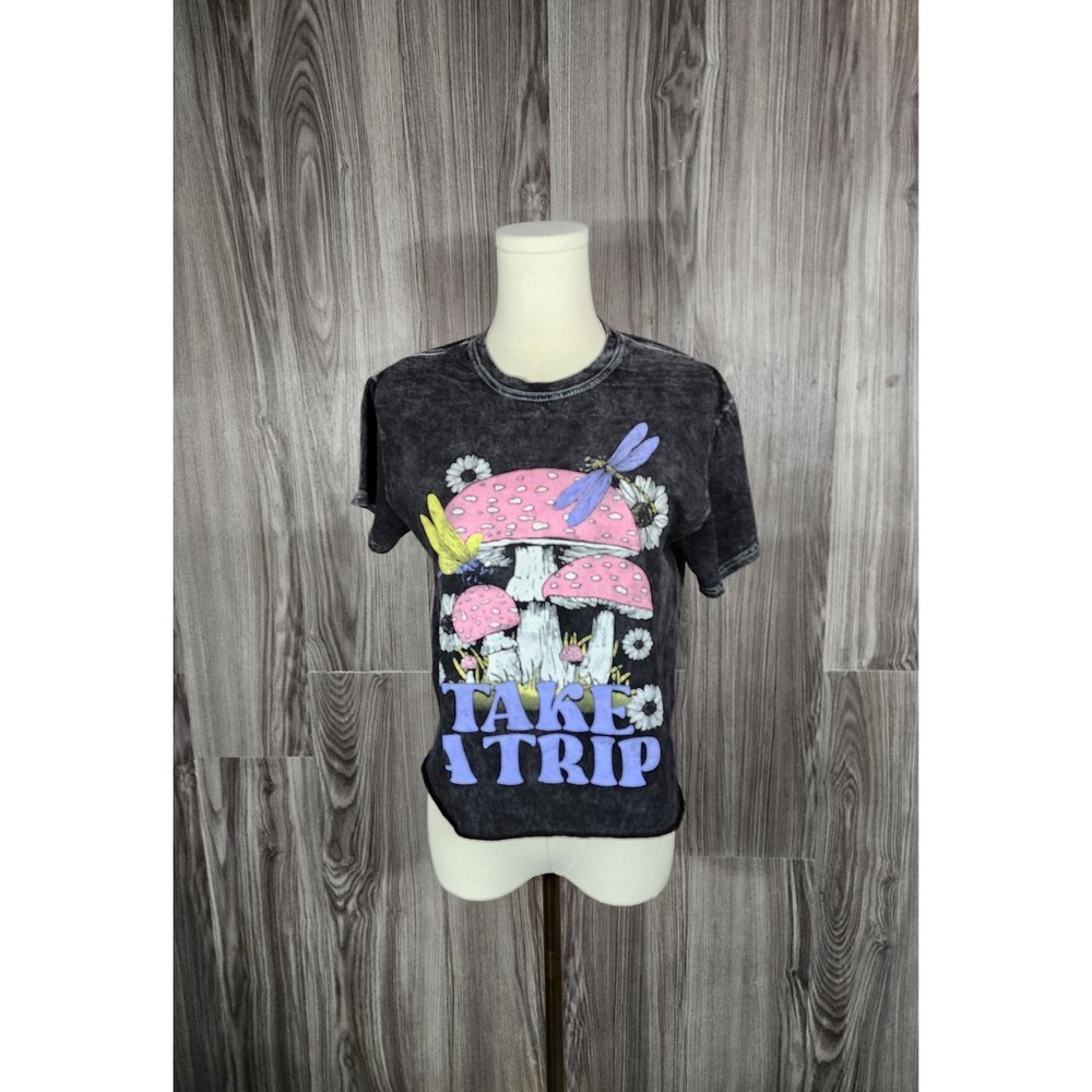 Fifth Sun Mushroom Take A Trip Free Your‎ Mind Acid Wash Graphic Tee Black Small